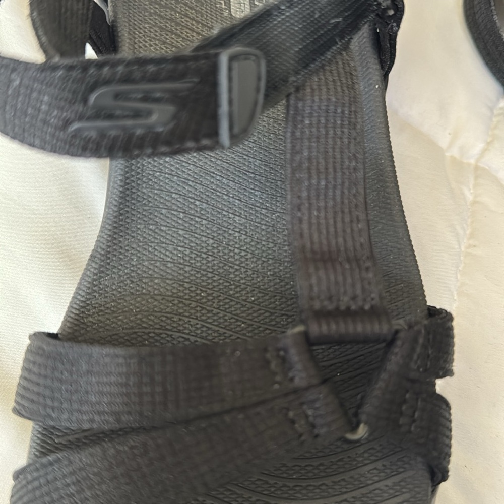 Skechers Go Walk Sandals - 7.5 Women’s - Picture 3 of 4